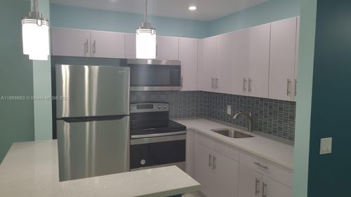 202-202 Canterbury I, West Palm Beach, FL, 33417-1375 | Card Image