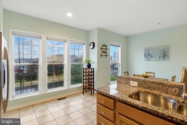 11434 Grandview Ave, Townhouse with 3 bedrooms, 4 bathrooms and null parking in WHEATON MD | Image 12