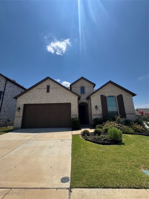 504 Evergreen Rd, Aubrey, TX, 76227-4575 | Card Image