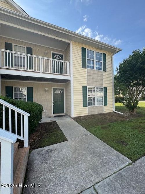 q104-4639 Mcclelland Dr, Wilmington, NC, 28405-3394 | Card Image