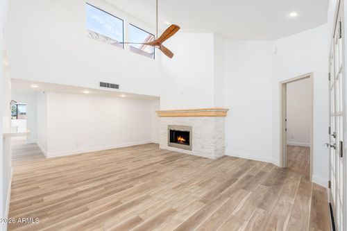 2705-9709 E Mountain View Rd, Scottsdale, AZ, 85258-5200 | Card Image