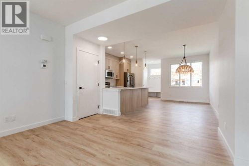 257 Cobblestone Gate Sw, Airdrie, AB, T4B5L3 | Card Image