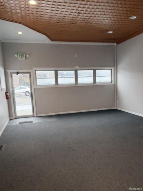 100 S Bridge Street, Linden, MI, 48451 | Card Image