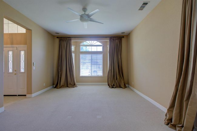 1073 Spring Meadow Drive, House other with 5 bedrooms, 3 bathrooms and null parking in Manteca CA | Image 7