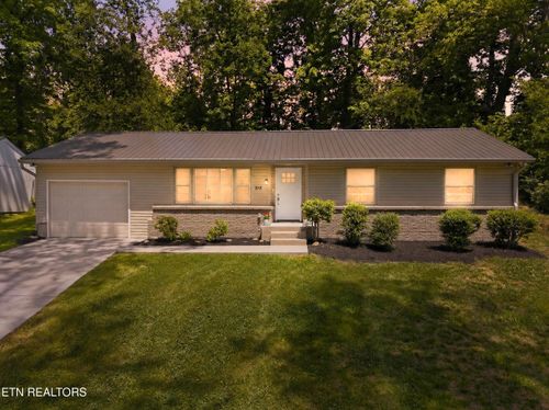 315 Hermitage Dr, Knoxville, TN, 37920-5849 | Card Image