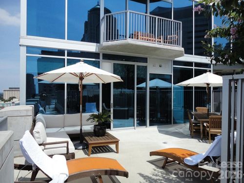 1002-210 N Church St, Charlotte, NC, 28202-2264 | Card Image