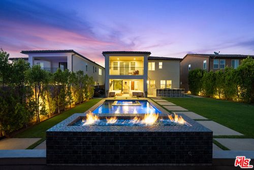 18952 Lauren Ln, Santa Clarita, CA, 91350-2195 | Card Image