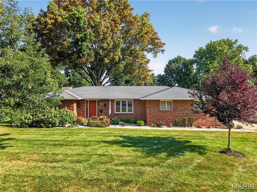 72 Champagne Dr, Lake St Louis, MO, 63367-1601 | Card Image