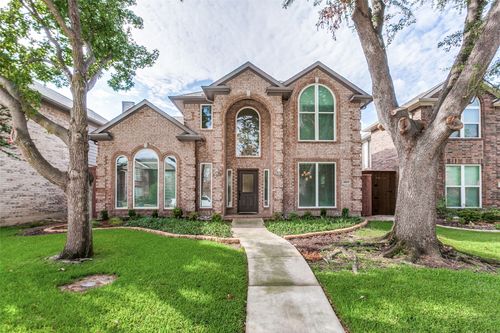 18803 Park Grove Ln, Dallas, TX, 75287-3975 | Card Image