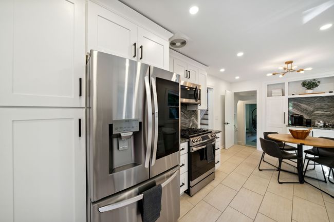 956 Northlawn Blvd, House other with 3 bedrooms, 3 bathrooms and null parking in Birmingham MI | Image 21