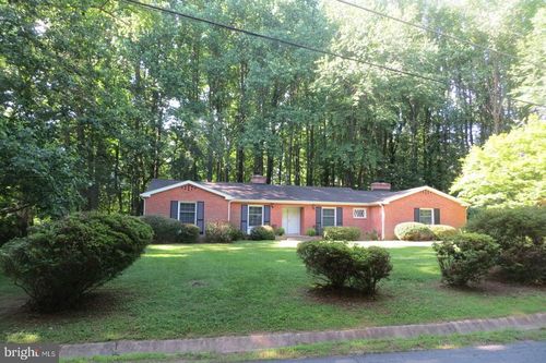 2025 Post Rd, VIENNA, VA, 22181-2950 | Card Image