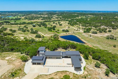 5081 Bandera Hwy, Camp Verde, TX, 78010 | Card Image