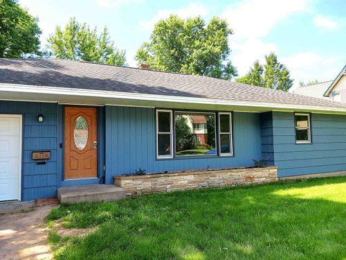 930 Washington St, WISCONSIN RAPIDS, WI, 54494-3540 | Card Image