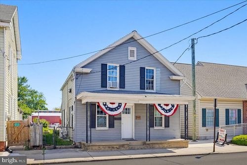 115 S Main St, MANHEIM, PA, 17545-1601 | Card Image