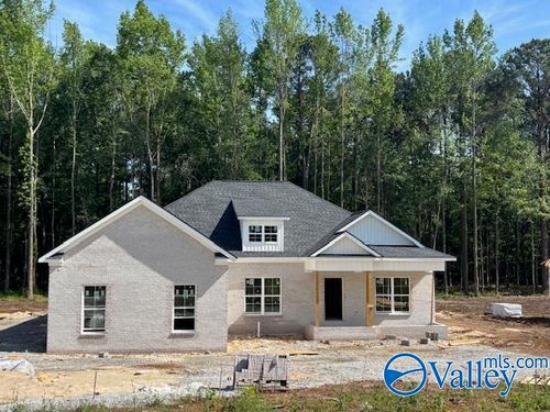 2531 Carters Gin Rd, Toney, AL, 35773-9731 | Card Image