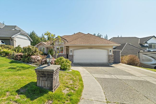 1533 Eagle Mountain Drive, House other with 5 bedrooms, 3 bathrooms and 4 parking in Coquitlam BC | Image 4