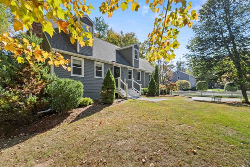 13 Tully St, Windham, NH, 03087-1542 | Card Image