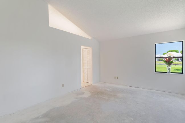 8057 Cassia Dr, Condo with 3 bedrooms, 2 bathrooms and null parking in Boynton Beach FL | Image 20