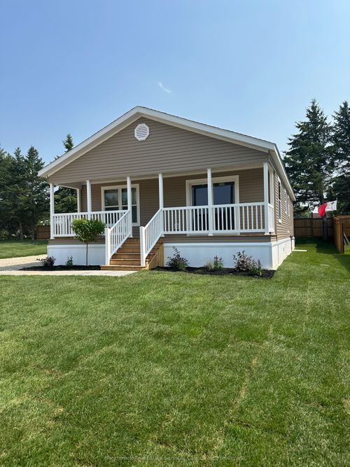 210 Spruce Dr, Hanover, ON, N4N0C4 | Card Image