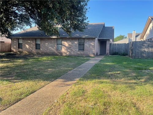 2524 Hickory Dr, College Station, TX, 77840-5069 | Card Image