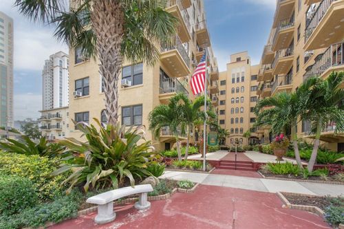 201-130 4th Ave N, St Petersburg, FL, 33701-2977 | Card Image