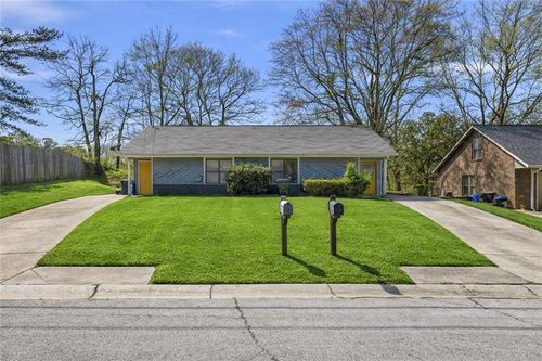 1156 Pinedale Cir Nw, conyers, GA, 30012-3556 | Card Image