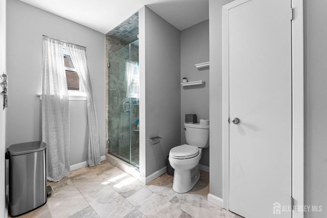 9 Amara Ct, House other with 3 bedrooms, 3 bathrooms and null parking in Old Bridge NJ | Image 28