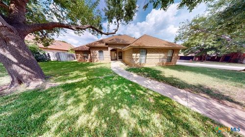 1801 Thomas Ct, Harker Heights, TX, 76548-6017 | Card Image