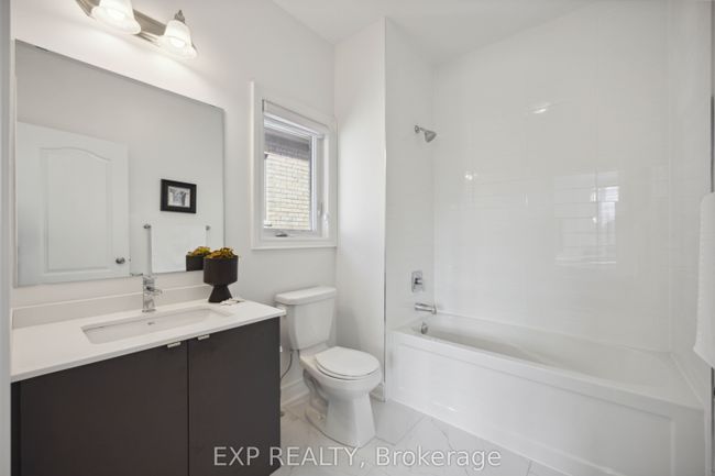 44 Holland Vista St, House other with 4 bedrooms, 4 bathrooms and 4 parking in Holland Landing ON | Image 10
