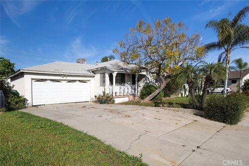 5021 Brayton Ave, Long Beach, CA, 90807-1105 | Card Image