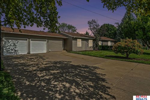 2506 Ponca Pt, Plattsmouth, NE, 68048-4847 | Card Image