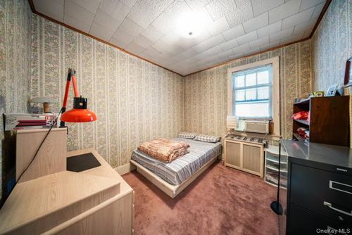 41 Gleane St, Elmhurst, NY, 11373-2650 | Card Image