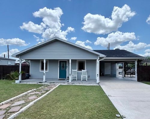 1103 Vela St, Alice, TX, 78332-5230 | Card Image