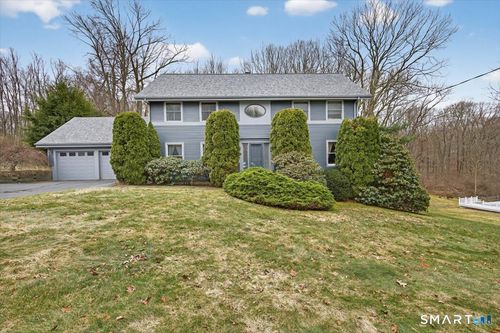 15 Farm Brook Ct, Hamden, CT, 06514-1841 | Card Image
