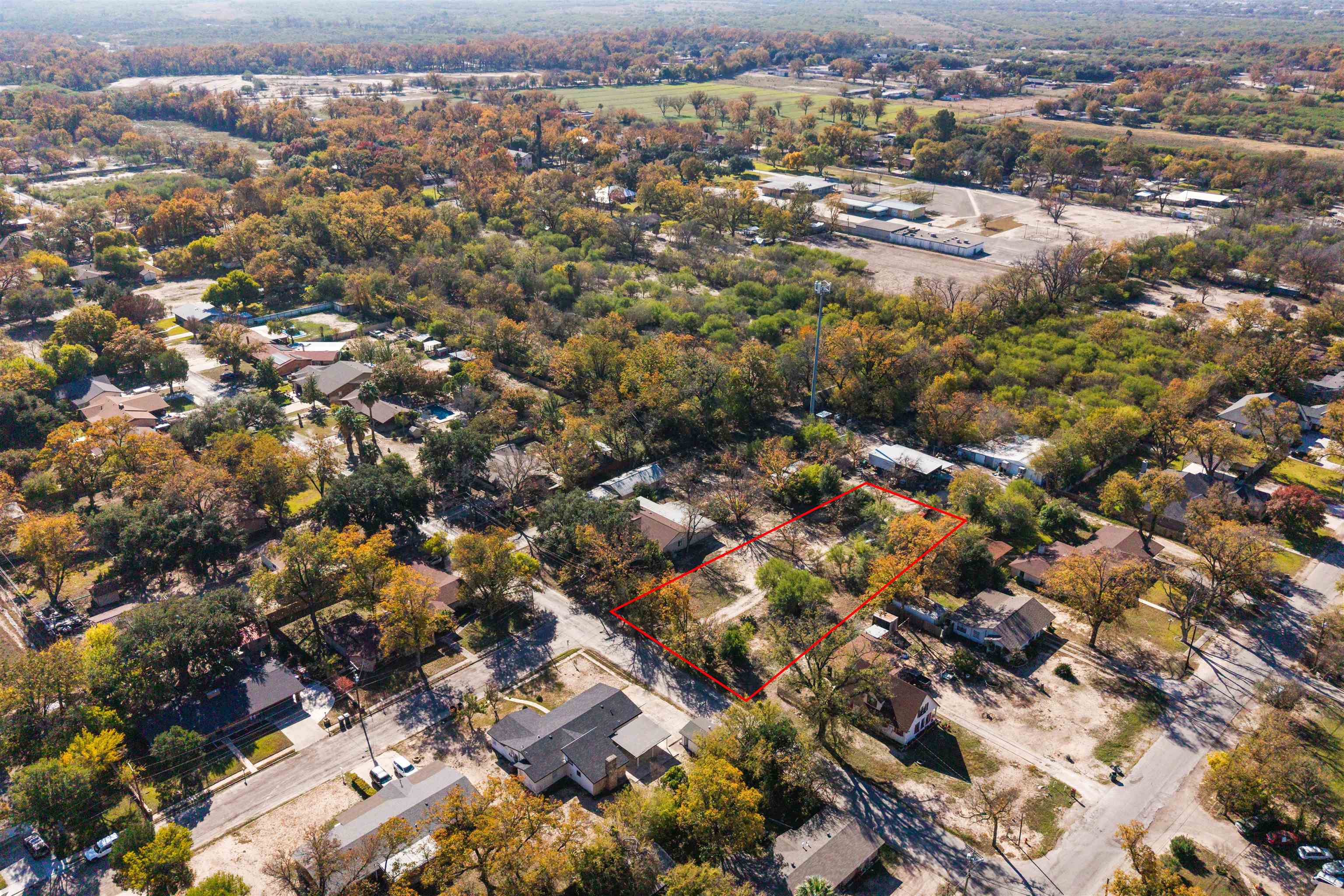 Land in Del Rio 4