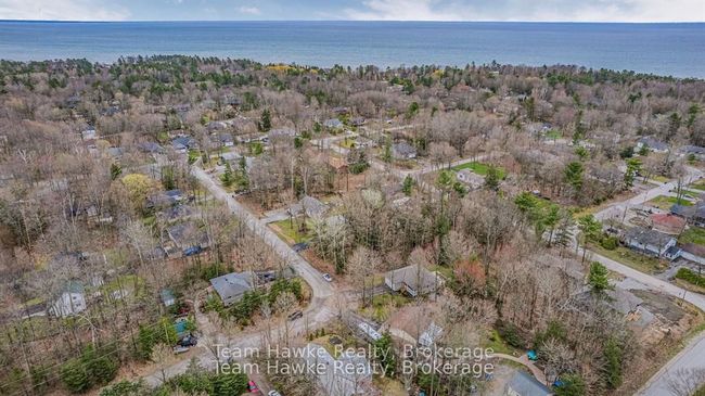 22 Laurier Blvd, House other with 3 bedrooms, 2 bathrooms and 4 parking in Tiny ON | Image 40