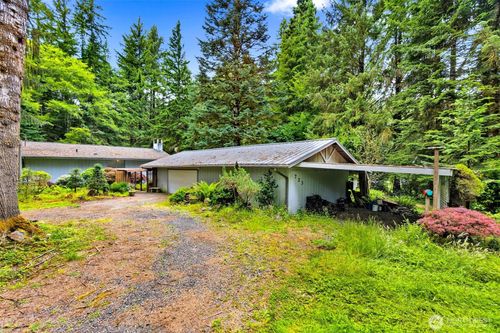 723 N 10th St, Montesano, WA, 98563-1425 | Card Image