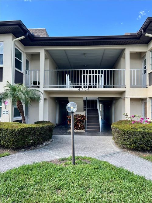 apt-105-4754 Marine Pkwy, NEW PORT RICHEY, FL, 34652-3535 | Card Image
