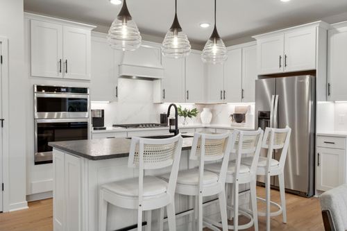 10396 Griffin Avenue S, Cottage Grove, MN, 55016 | Card Image
