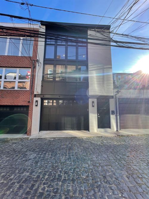 623 Court St, Hoboken, NJ, 07030-4903 | Card Image