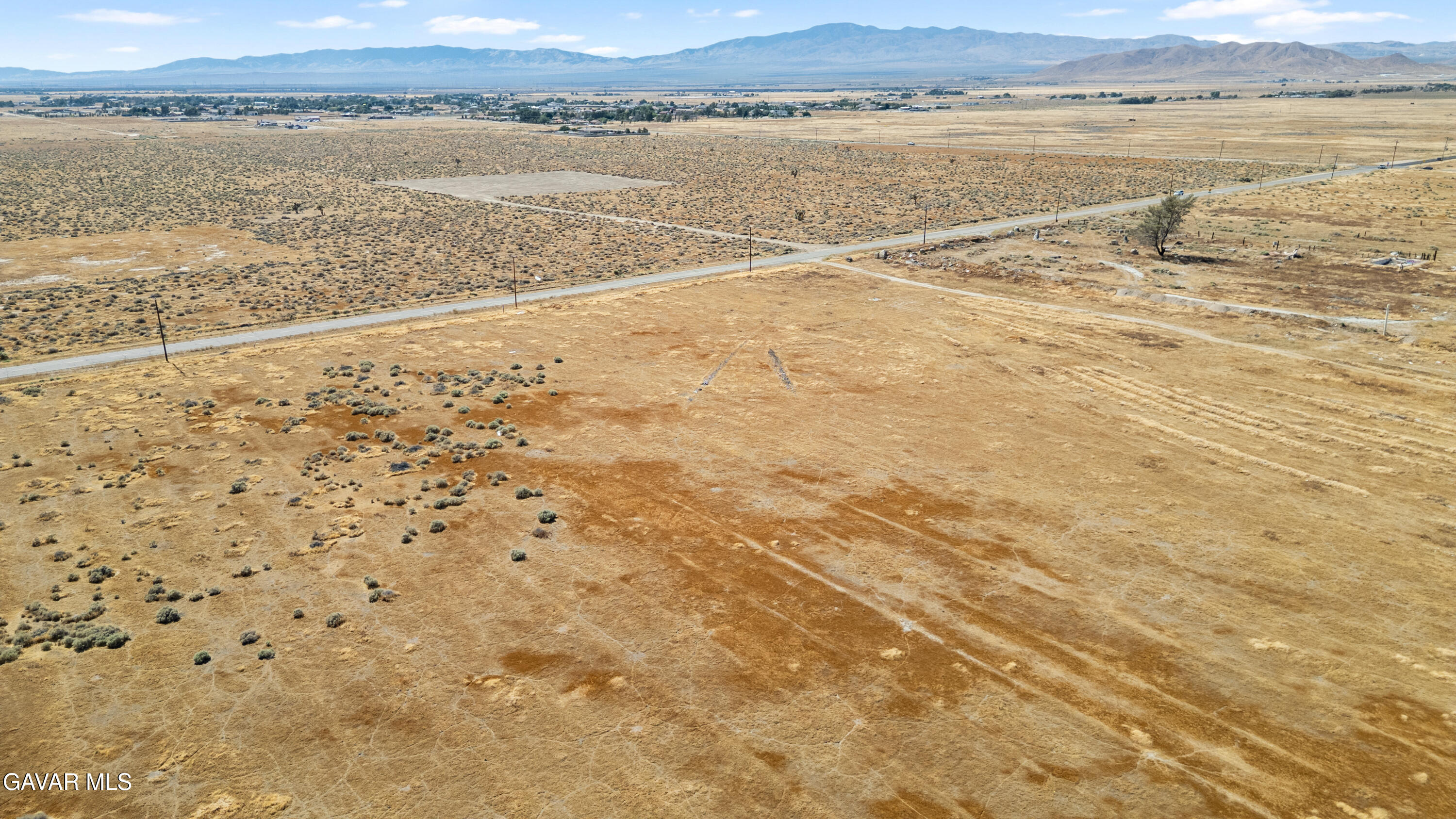 Land in Lancaster 4