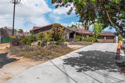 7095 Vista Del Verde, Jurupa Valley, CA, 92509-6444 | Card Image