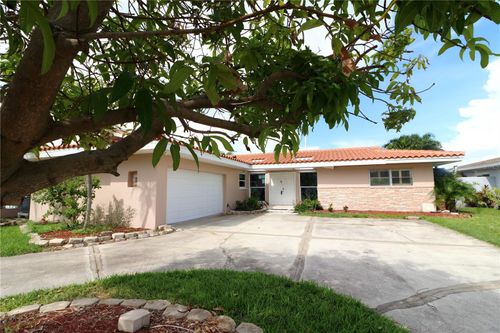 12405 4th St E, TREASURE ISLAND, FL, 33706-4479 | Card Image