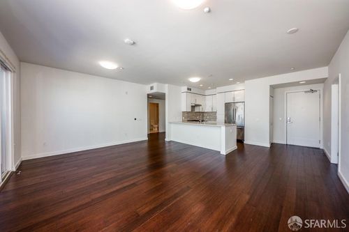 apt-304-50 Jerrold Ave, San Francisco, CA, 94124-3038 | Card Image