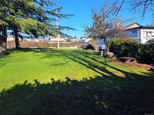 275 Battleford Ave, Victoria, BC, V8Z | Card Image
