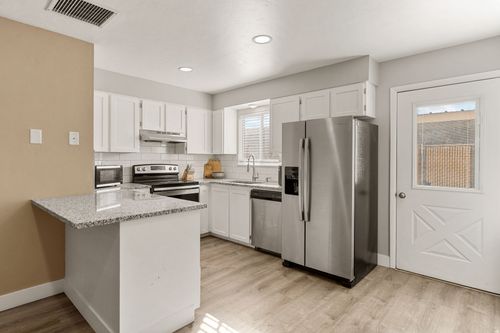 3-1793 W 950 N, St. George, UT, 84770-4942 | Card Image