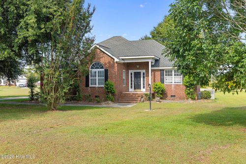 102 Homestead Dr, Goldsboro, NC, 27530-7571 | Card Image