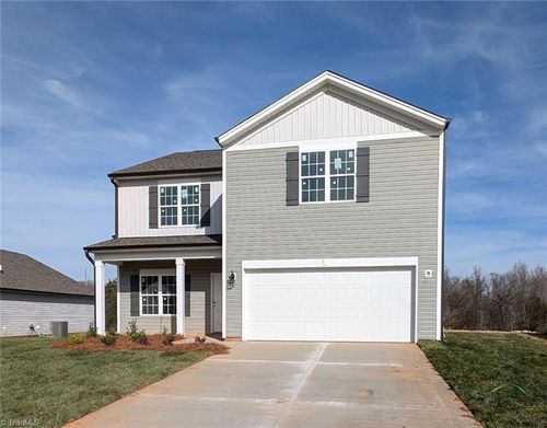 192 Waylon Ct, Lexington, NC, 27295-7734 | Card Image