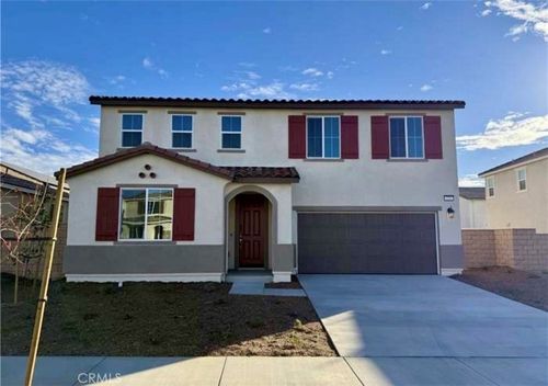 273 Berrybush St, Hemet, CA, 92543-8415 | Card Image