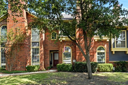 220 Cobblestone Row, Denton, TX, 76207-7204 | Card Image